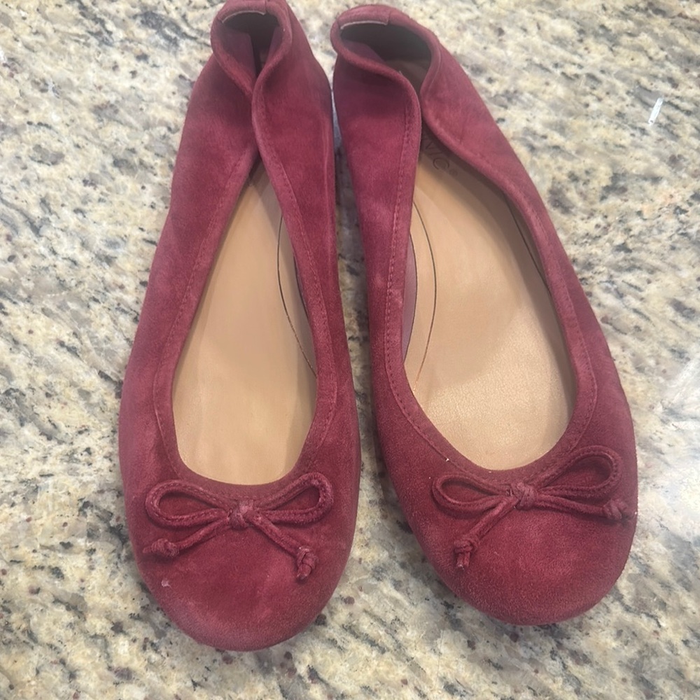 Vionic Red Suede Flats with Bow